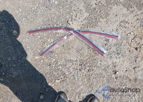 2014 Ford Focus Se z USA, uszkodzony, nr VIN 1FADP3K24EL336033